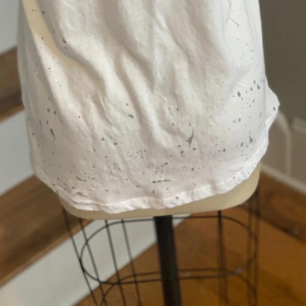 Chaser Woodstock Paint Splatter Hem Tshirt NWT​​​​​​​​​​ - Picture 6 of 8